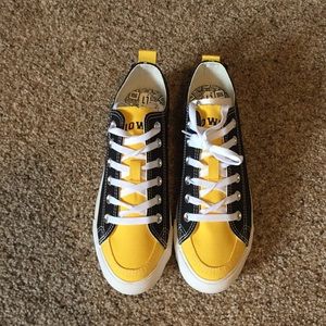 Iowa Hawkeye Shoes
